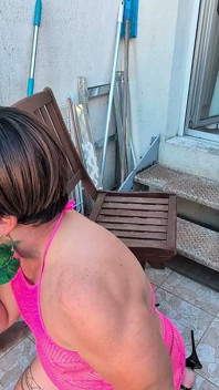 Vit sissy får sin stora röv knullad av BBC