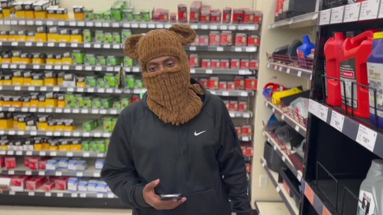 TeddyStrokez: Tiffany tarafından esnetiliyor