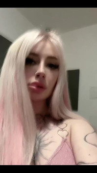 When Evening Falls and the City Is Covered with a Carpet of Stars