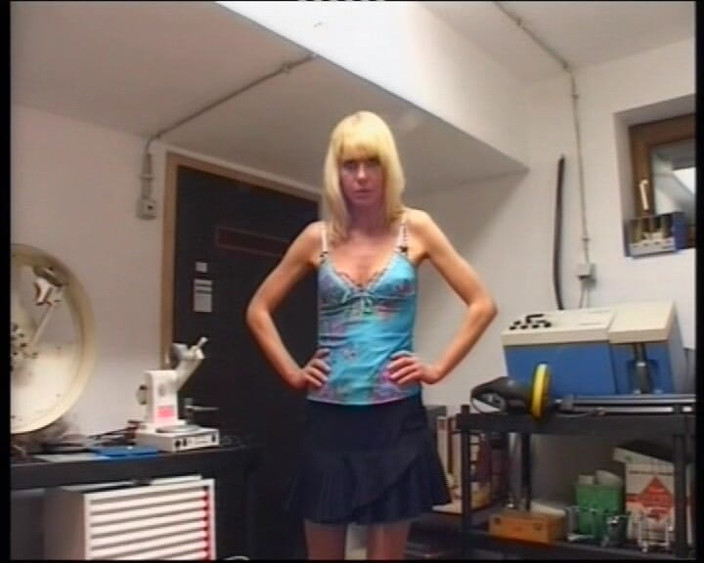German Homemade: Perfect German Babe in Lingerie and Stockings Got Anal Penetrated