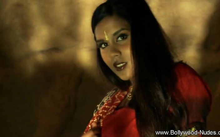 Bollywood Nudes: Sifat wanita erotis yang misterius
