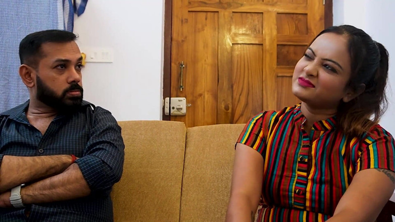 Queen star Desi: Desi Girl Take a Test of Her Would Be Husband...