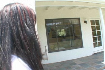 Nikky Thorne's Amateur Teen Casting: Geiles teen-mädchen bekommt drei harte schwänze, um mit ihnen zu...