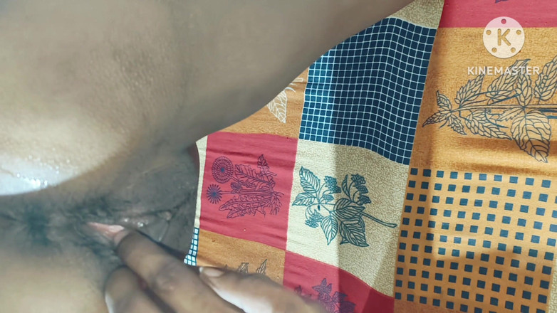 Nisha bhabhi ki chudai: 彼氏とデジインドのホットガールファック