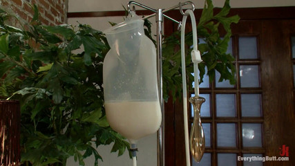 Everything Butt by Kink: डाला वस्तुओं के साथ दंडित