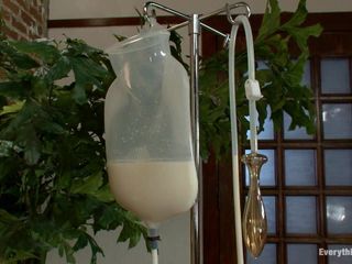 Everything Butt by Kink: 入的物体惩罚