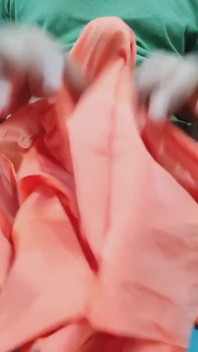 Satijnen zijden aftrekbeurt porno - satijn zijdeachtig oranje pak wrijven op lul hoofd 85