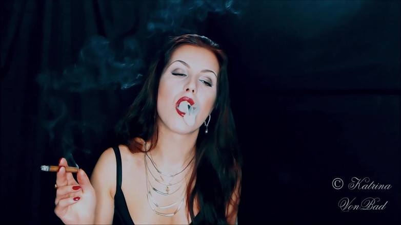 KatrinaVonBad: Amuse Me, Weakling