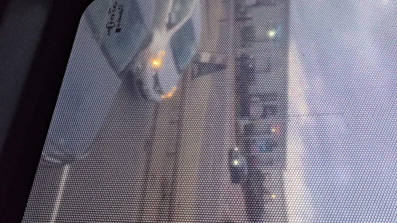 KrissKiss: Punheta arriscada no ônibus