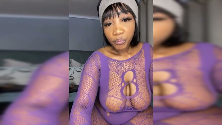 Legendary Booty Overdose: Hony BBW Making It Clap & Masturbating