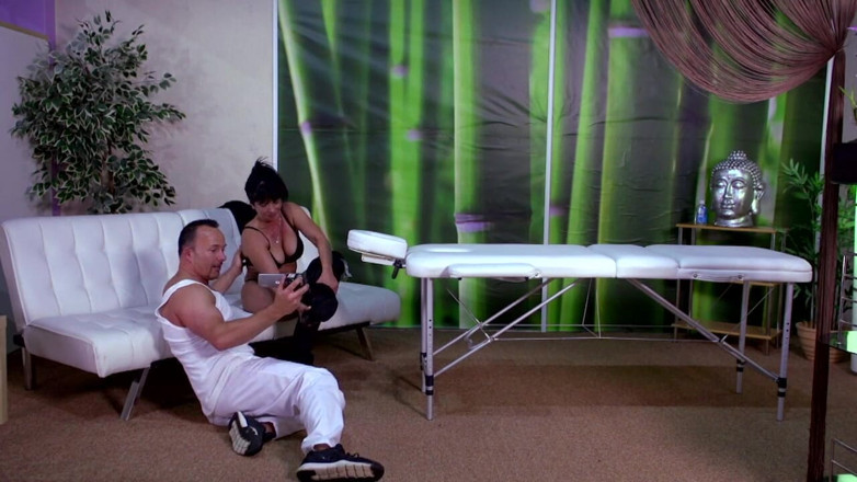 Deutschland porn: Real GERMAN Housewives Nasty Tales - Scene #07