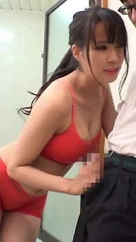 I Was Squeezed Tightly by My Friend’s Stepmom’s Glamorous Body - 1