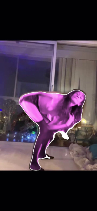 Chris hot studio: क्रिस