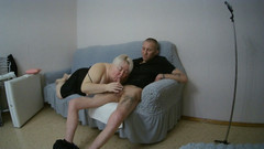 Zona901: Mẹ chồng thủ dâm được cho một con cu để bú