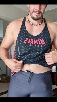 These Shorts Are Really Big on the Dick