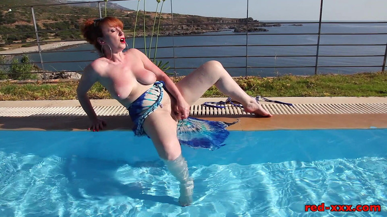 RedXXX: 濡れてて奔放だ!