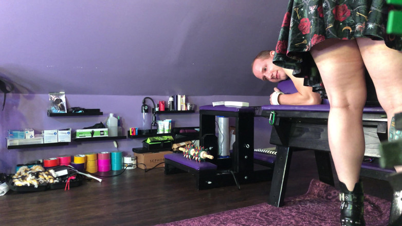 Hot Jake Grand: Domme Scarlett Rayne Waxes Jake Grand's Legs