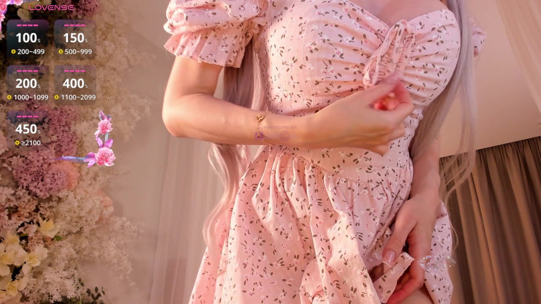 Mia_Milana: Sua Mia em um vestido de verão