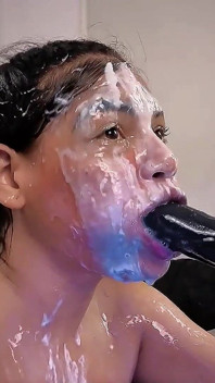 Desnuda Y Sin Limites Facial