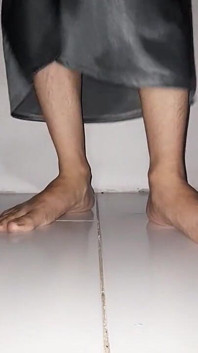 Jupe longue argentée en satin, pisse et chiffon à sperme