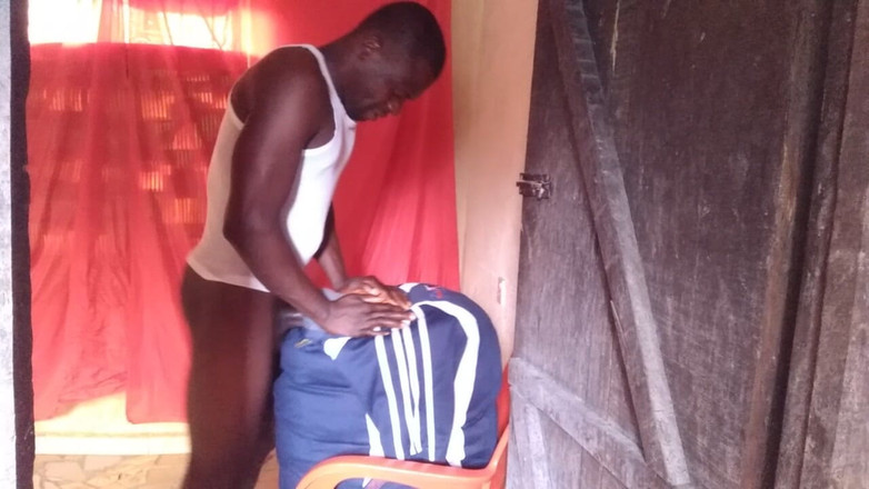 Moviesporn1: Opa laat Thailand klaarkomen met een grote tas