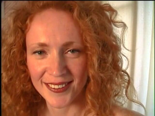 Old Good Porn: Playful redhead gives sensual blowjob