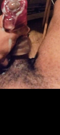 J’éjacule enfin pendant 3 heures beaucoup de sperme de pré-éjaculation