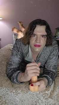 Nonbinary Femboy Does Some Throat Training While Doing the Pose