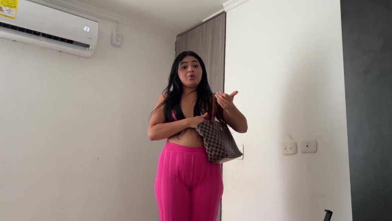 Yohamedi: 義理の妹が頼みごととにセックスを申し出る