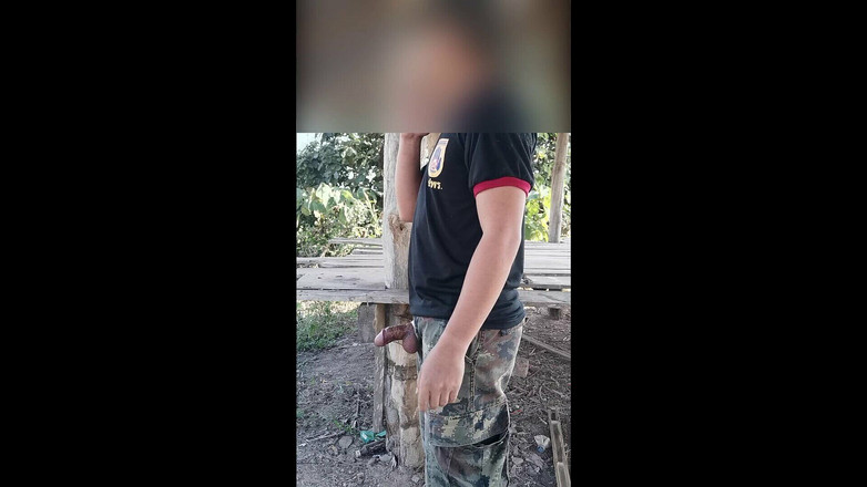 Hiroshi_cr: Baise en solo avec son jouet et éjaculations