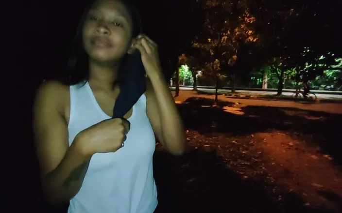 DiablaLatinaTour: I Fucked a Colombian Brunette in the Streets