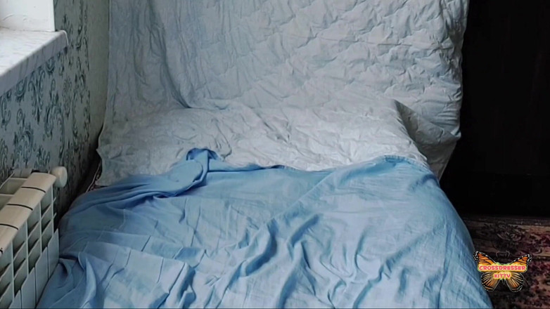 Kitty_Cross: 自家製ブロンドFemboy BBWモデルセクシーなダンスと革ドレッシングと大きな戦利品白いお尻