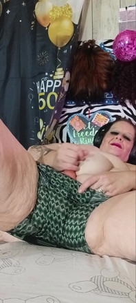 Roleplaying as a Guy Gott Her Squirted in the Eye