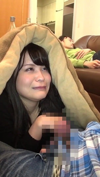 A New Discovery That You Can See as Much of Their Underwear as You Like While They're in the Kotatsu!