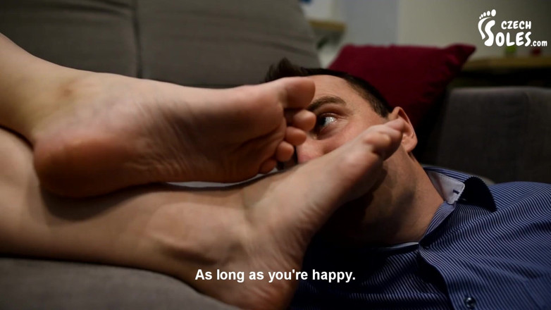 Czech Soles - foot fetish content: 酒店经理足部崇拜职责