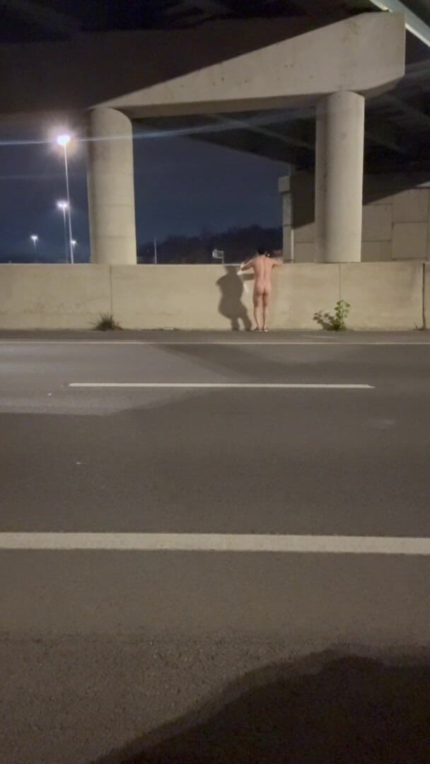 barenakedboy: Highway Bridge Exposure: Asian Muscle Hunk Flexes Bare Naked, Dangles...