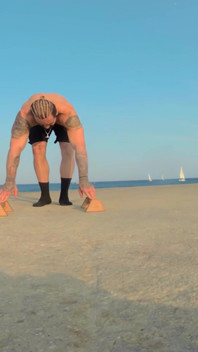Naked Gym Ritual - Fullbody Training & Jerking