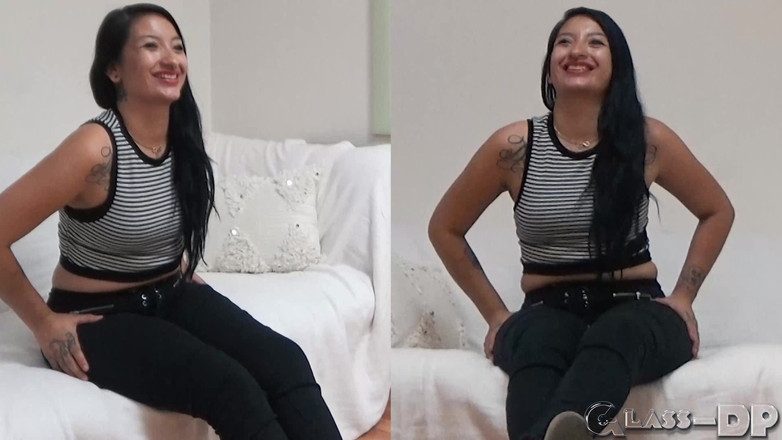 GLASSDP: Honey Bee Gets Her Twat Gaped Wide Open