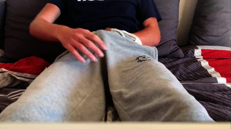 qaz11: ręczna robota przed kamerą-17