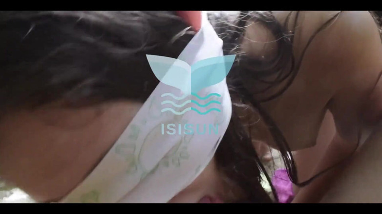 Isis Sun: Ein fremder fickt mich, während ich ein sonnenbade und ein...