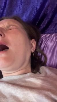 Queef Queen Brings You Her Super Noisy Pussy on the Almost Sfw Asmr Cracker