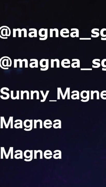 Magnea: Hange Zoë lắc mông và khoe lồn