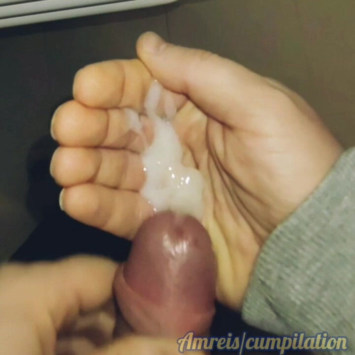 Amreis: Une compilation de mes orgasmes déjantés sur les réseaux sociaux...