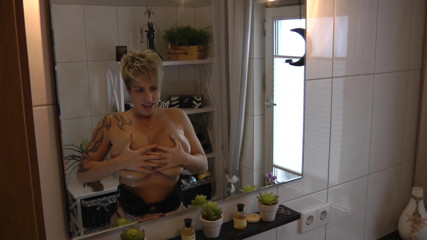 German amateur - 100% German hardcore videos: Grandi tette massaggiate dopo fica bagnata scopata e crema