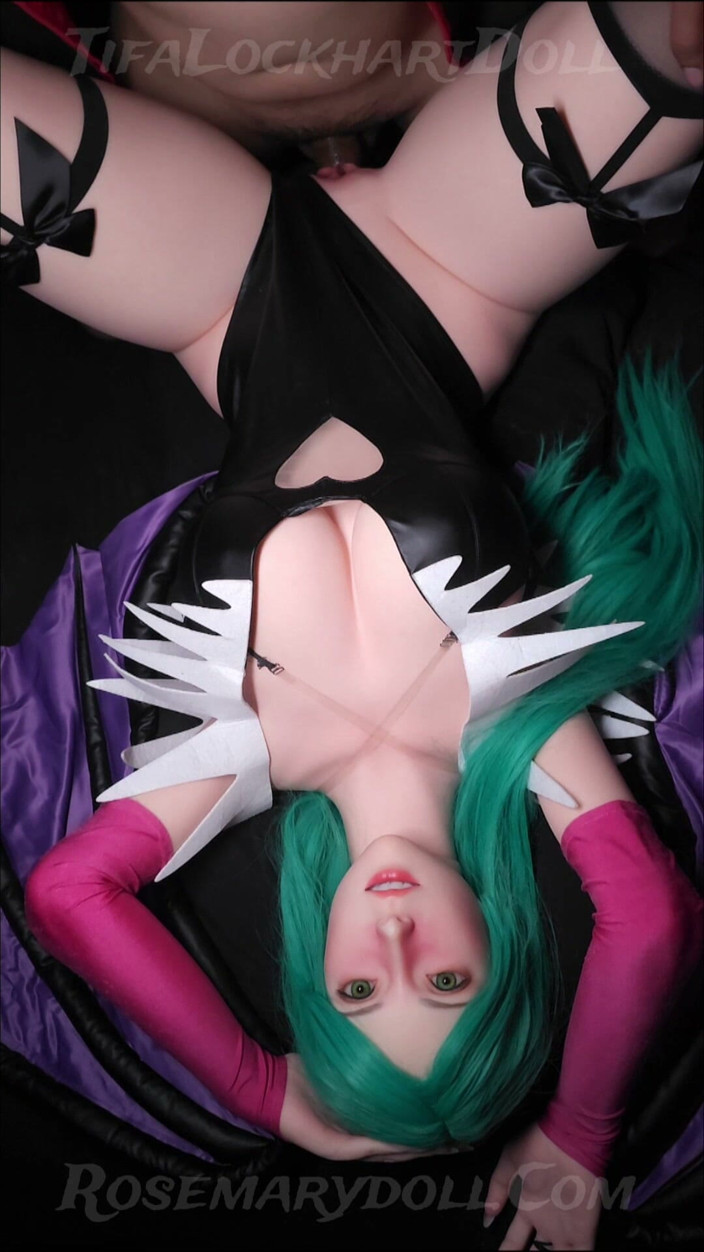 Tifa Lockhart doll: Aerith X Morrigan Darkstaklers Cosplay