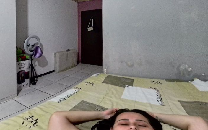 Kasallpimenta VR: 已婚淫荡给教练付钱给阴户