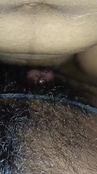Hintli amcık videosunda ateşli bir video