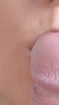 Sepong kontol sempurna untuk suamiku