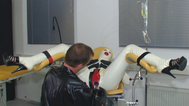 Rubber & Clinic Studio - 1ATOYS: Rubberslut on the gynchair part 1