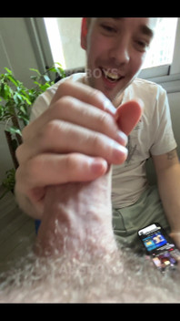 Toda vez que eu mostro meu pau a ele